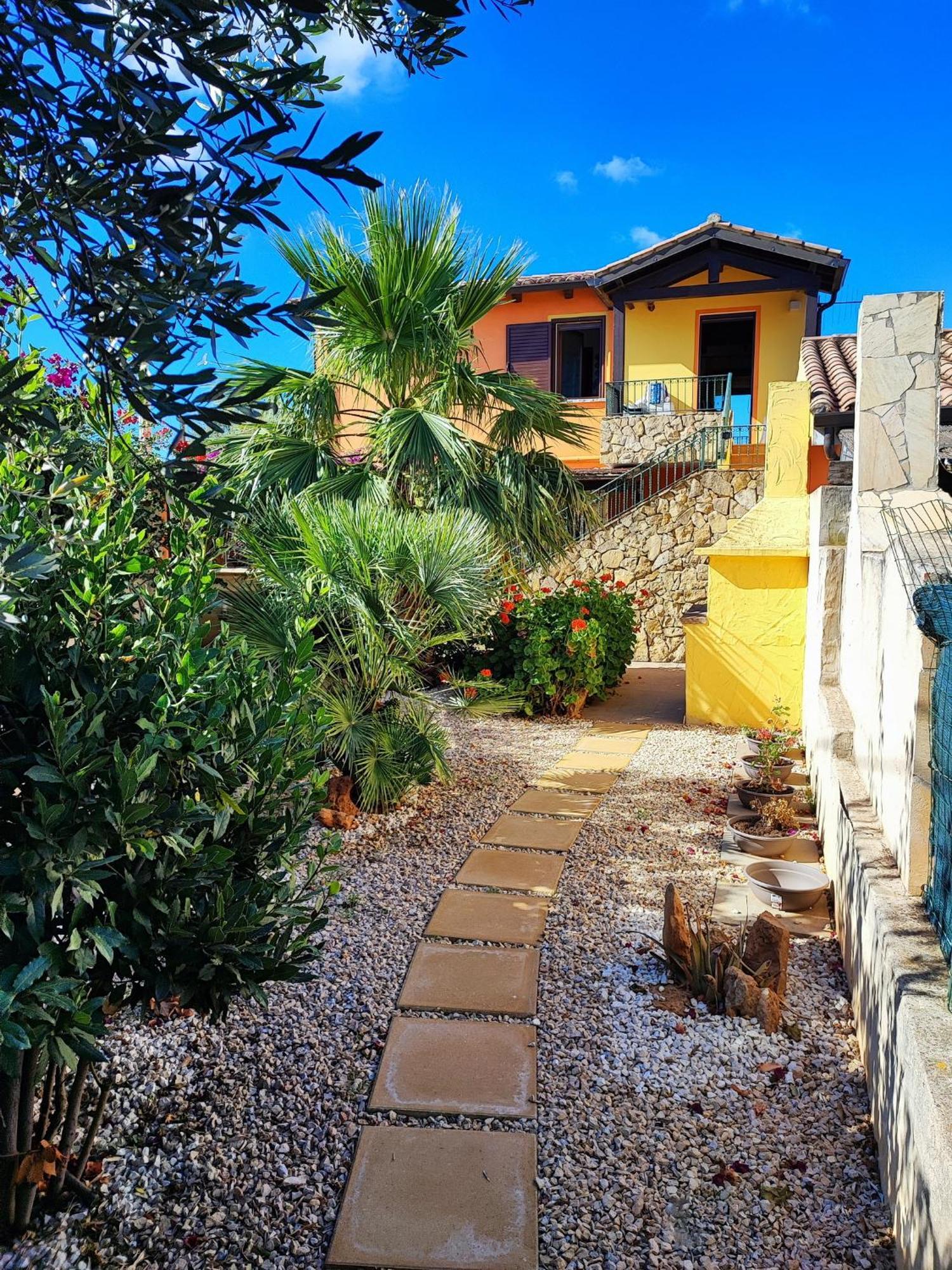 Il Fenicottero 2 Apartment Masainas ภายนอก รูปภาพ